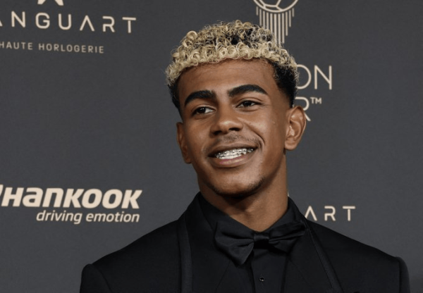 股盈汇 创造历史！亚马尔成为足坛历史首位蝉联科帕奖的球员