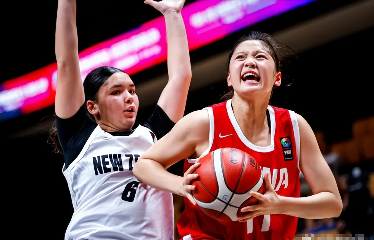 共赢优配 女篮新星横空出世！8记三分轰38分击败新西兰，有望成第二个李梦